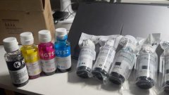 惠普 758 墨水，4 瓶拆封的，型号是HP/惠普